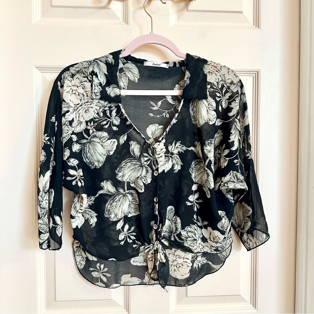 Black floral papaya top